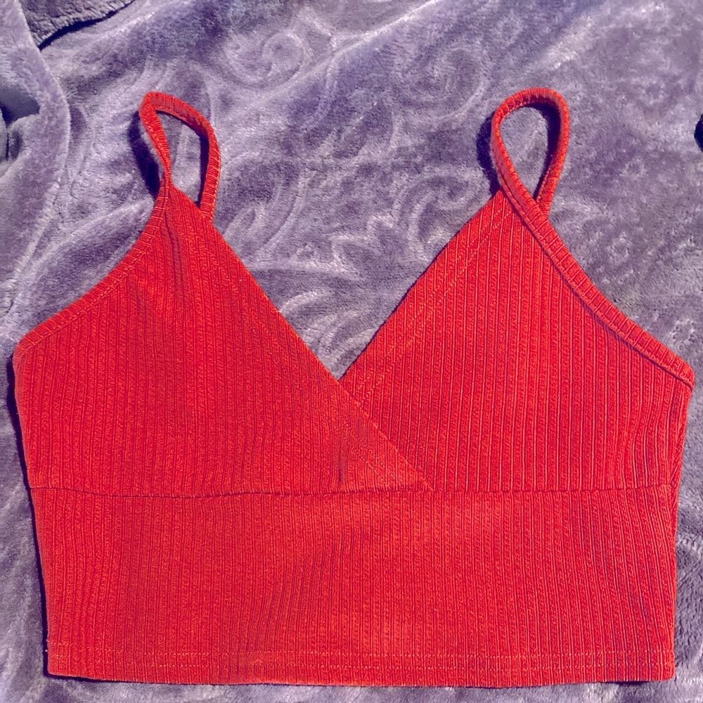 Burgundy spaghetti strap crop top .  size small. Women’s
